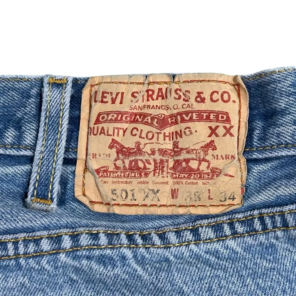 Vintage Y2K Levi’s 501xx Jeans 35x31 Faded Distressed Button Fly Light Wash